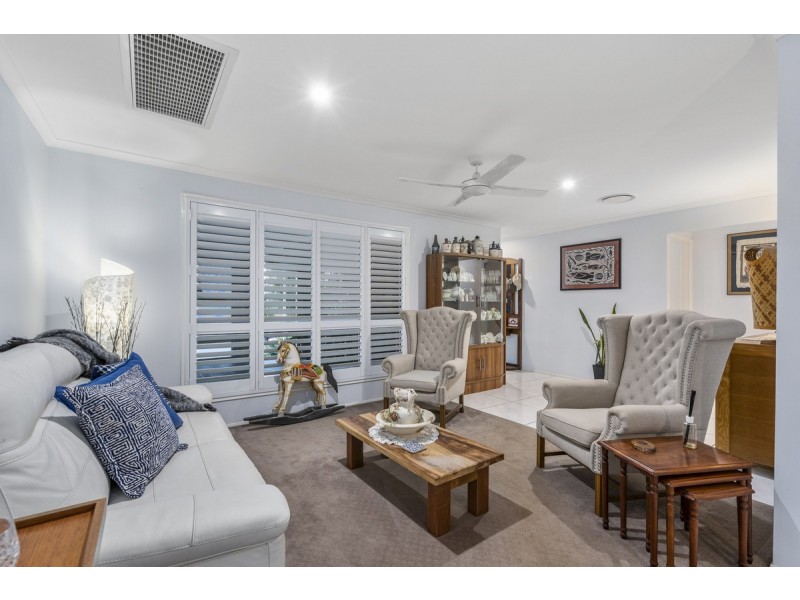 12 Tiley Court, Highland Park QLD 4211