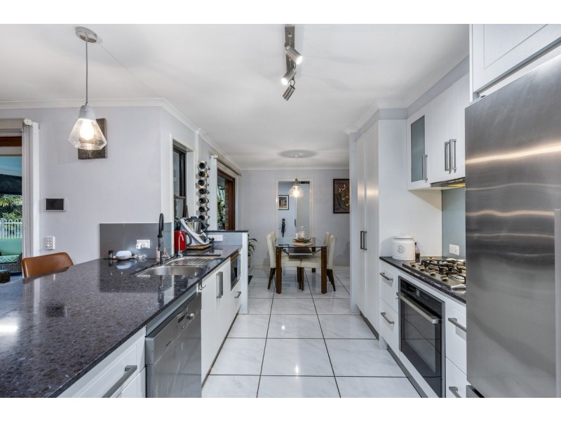 12 Tiley Court, Highland Park QLD 4211