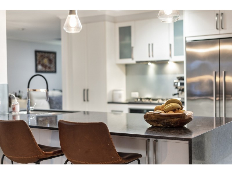 12 Tiley Court, Highland Park QLD 4211