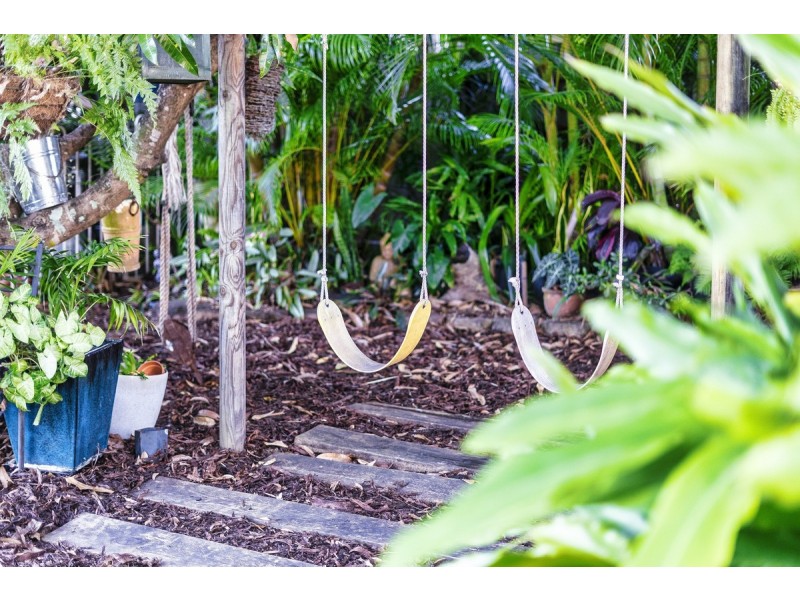 12 Tiley Court, Highland Park QLD 4211