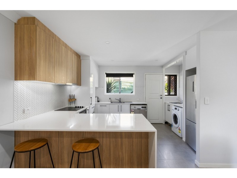 2/2 Hope Street, Nerang QLD 4211