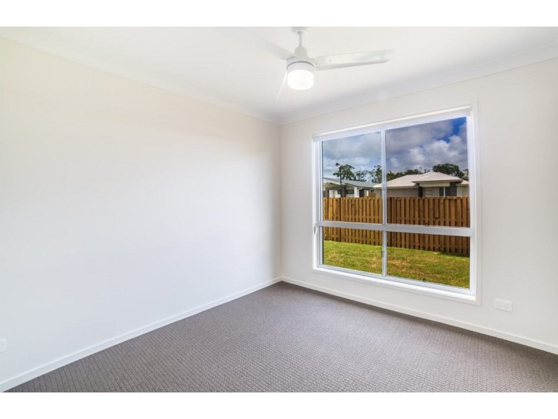 2/26 Stinson Circuit, Coomera QLD 4209
