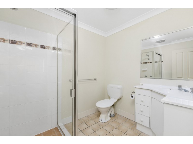 2/25 McRae Circuit, Pacific Pines QLD 4211