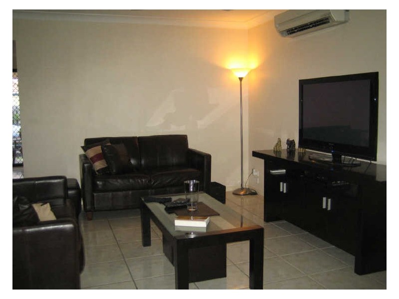 33/1 Studio Drive, Oxenford QLD 4210