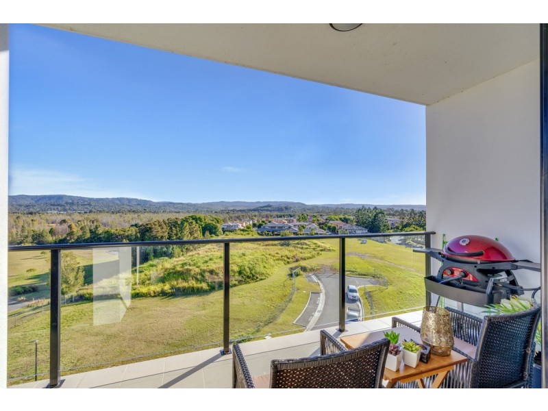 501/112 Palm Meadows Drive, Carrara QLD 4211