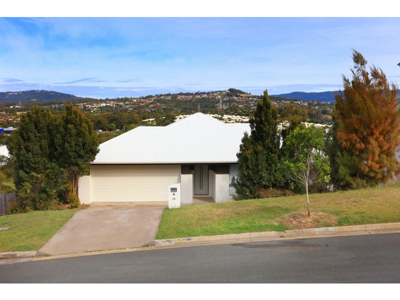 20 John Francis Drive, Carrara QLD 4211