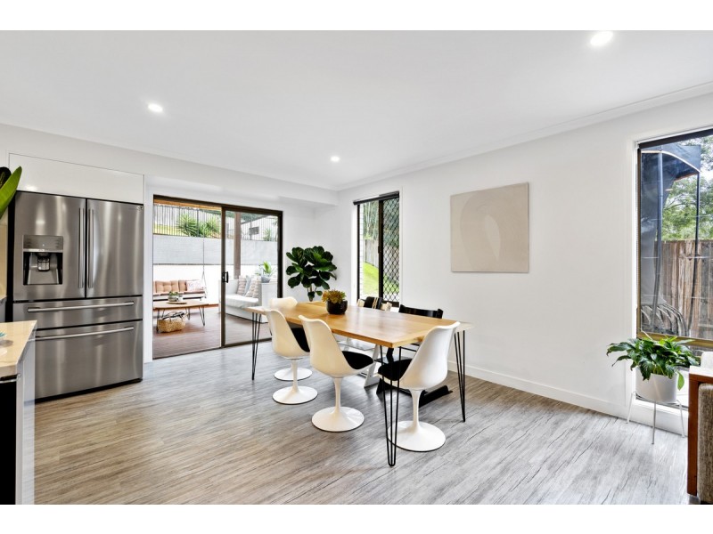 10 Culloden Court, Highland Park QLD 4211