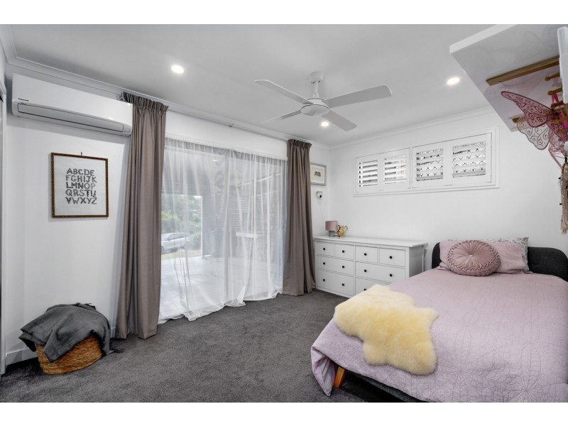 10 Culloden Court, Highland Park QLD 4211