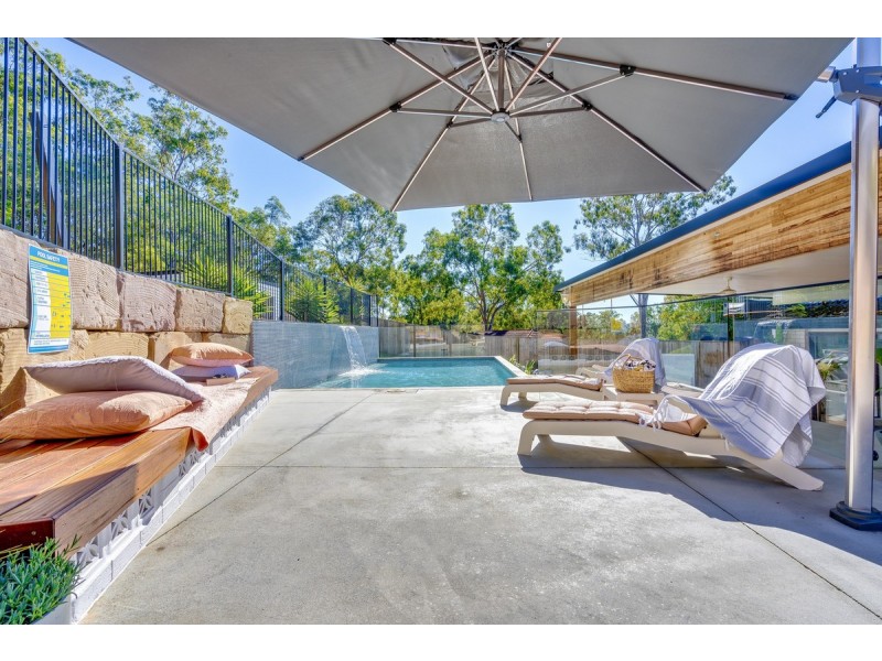 10 Culloden Court, Highland Park QLD 4211