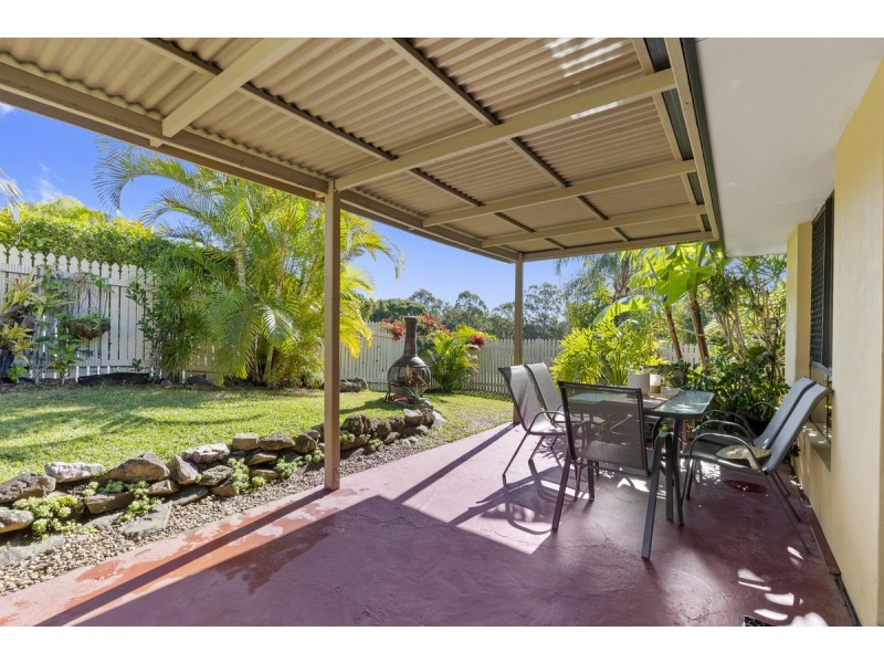 1/16 Gumbeel Court, Highland Park QLD 4211