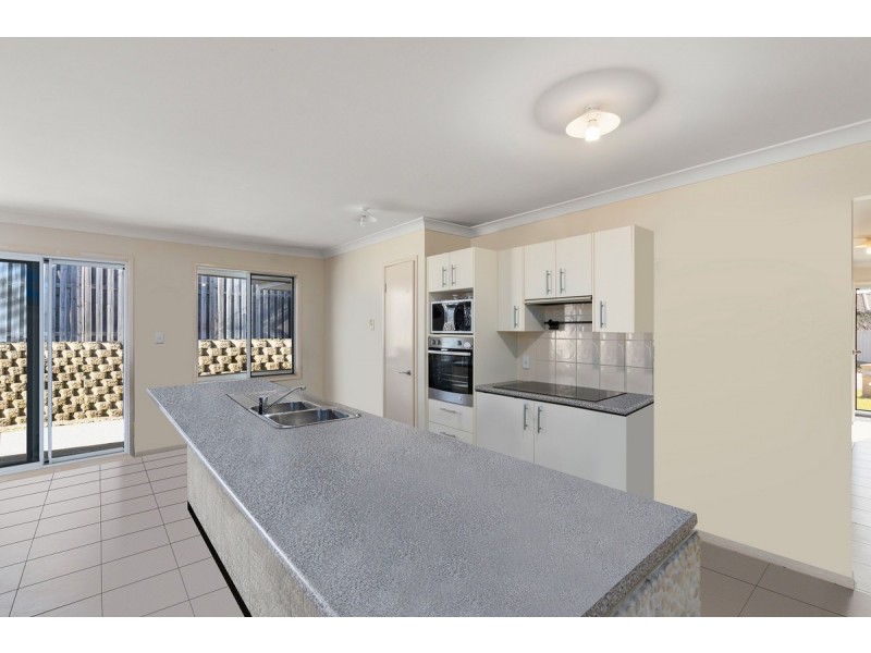 12 Abbey Rose Way, Nerang QLD 4211