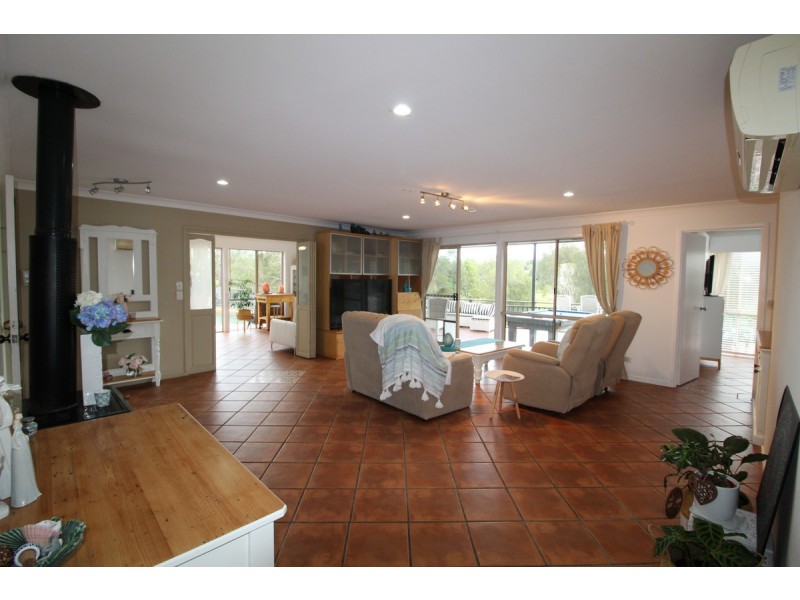 9 Riverlea Waters Drive, Nerang QLD 4211