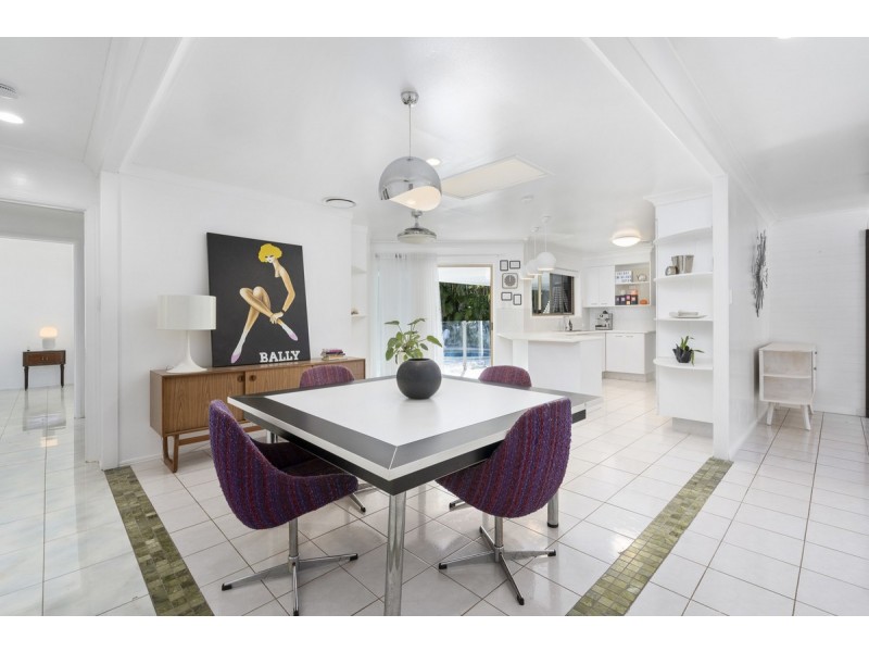 41 Hastings Crescent, Carrara QLD 4211