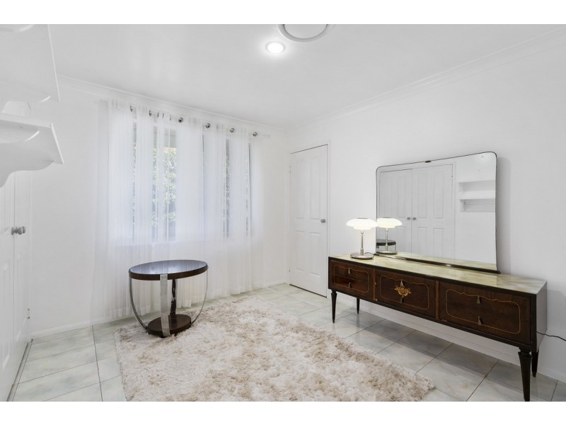 41 Hastings Crescent, Carrara QLD 4211