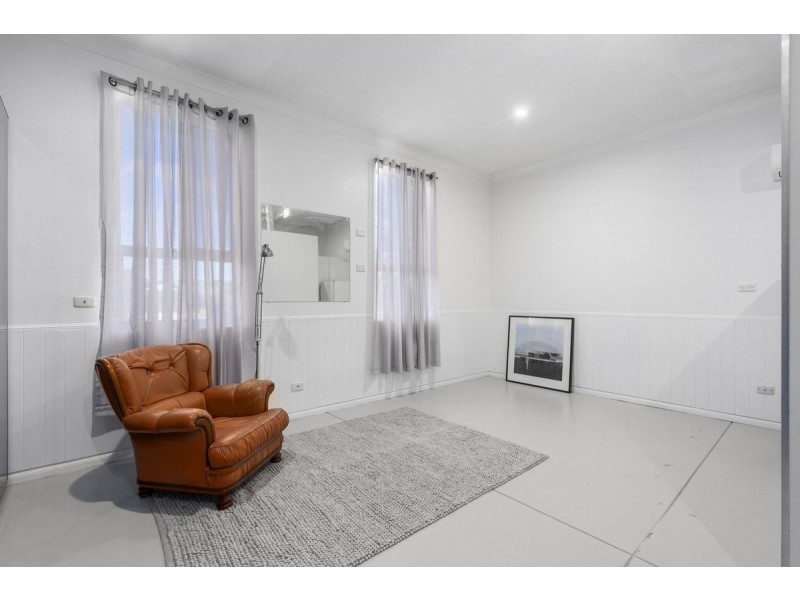 41 Hastings Crescent, Carrara QLD 4211