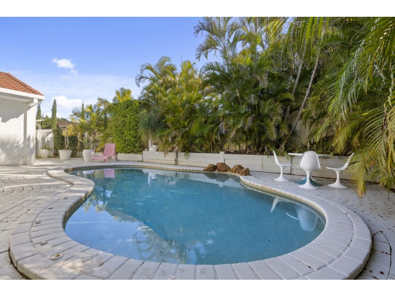 41 Hastings Crescent, Carrara QLD 4211