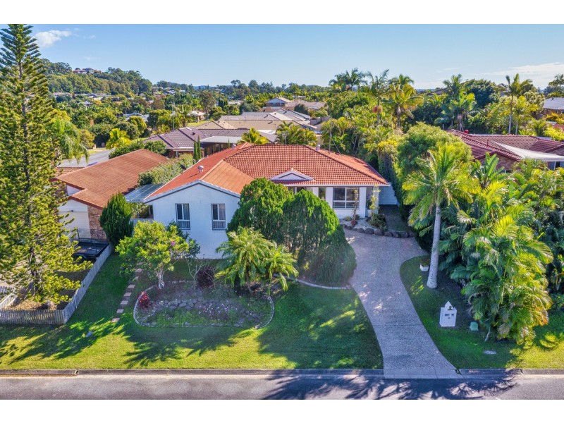 41 Hastings Crescent, Carrara QLD 4211