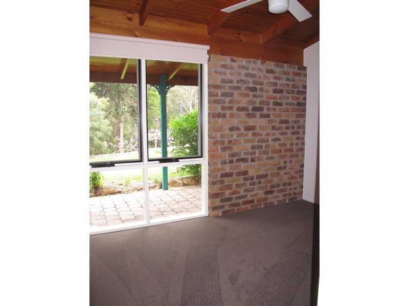 11 Winderadeen Court, Nerang QLD 4211