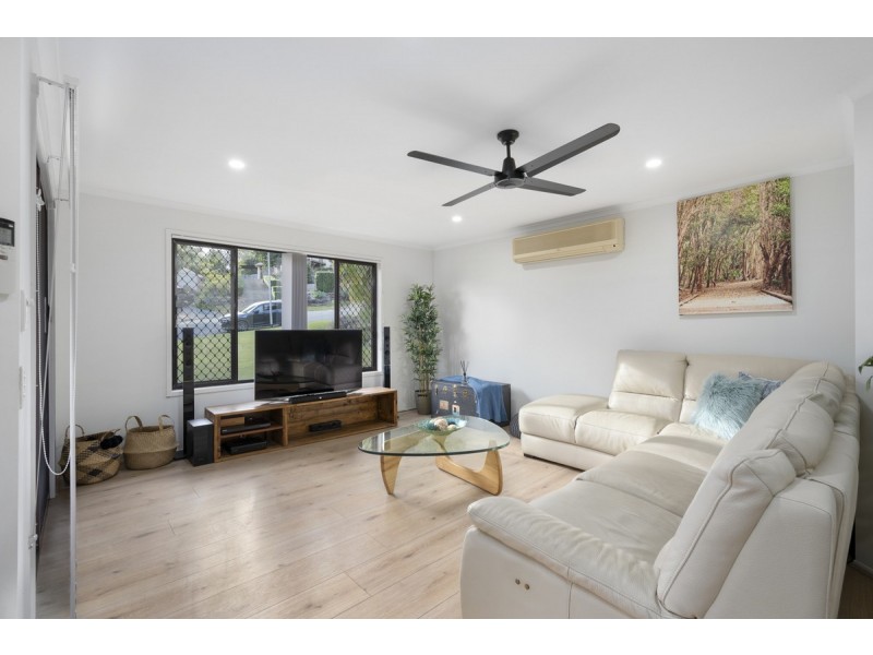1 Beau Court, Highland Park QLD 4211