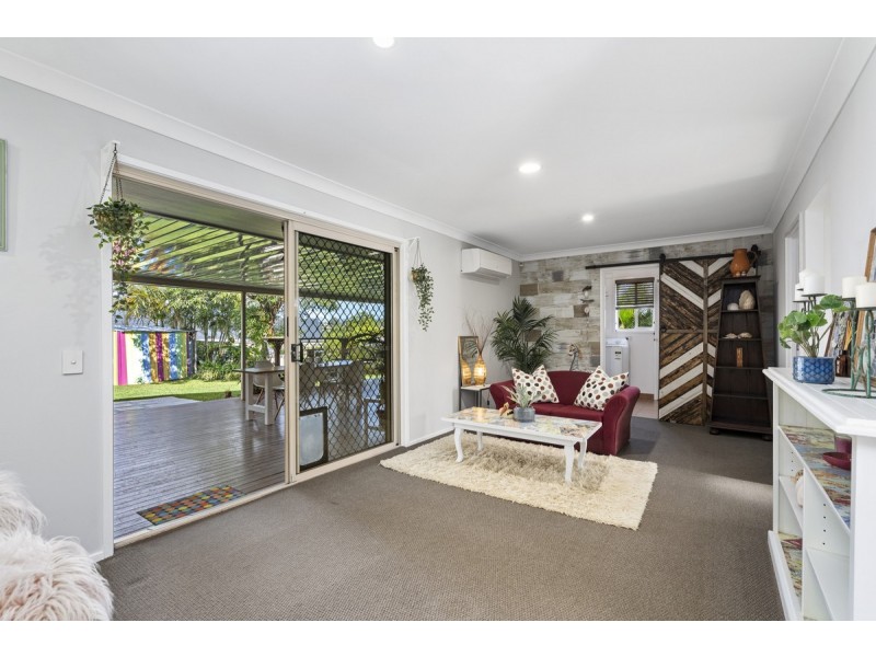5 Dunhill Court, Carrara QLD 4211