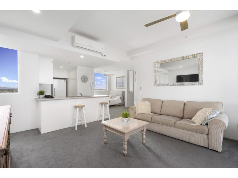 1110/182 Marine Parade, Labrador QLD 4215