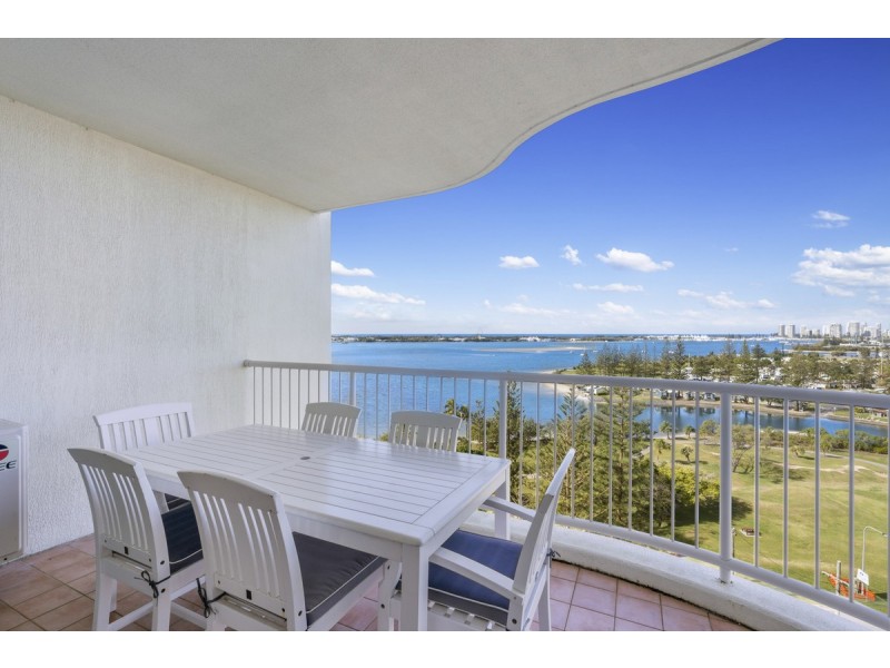 1110/182 Marine Parade, Labrador QLD 4215