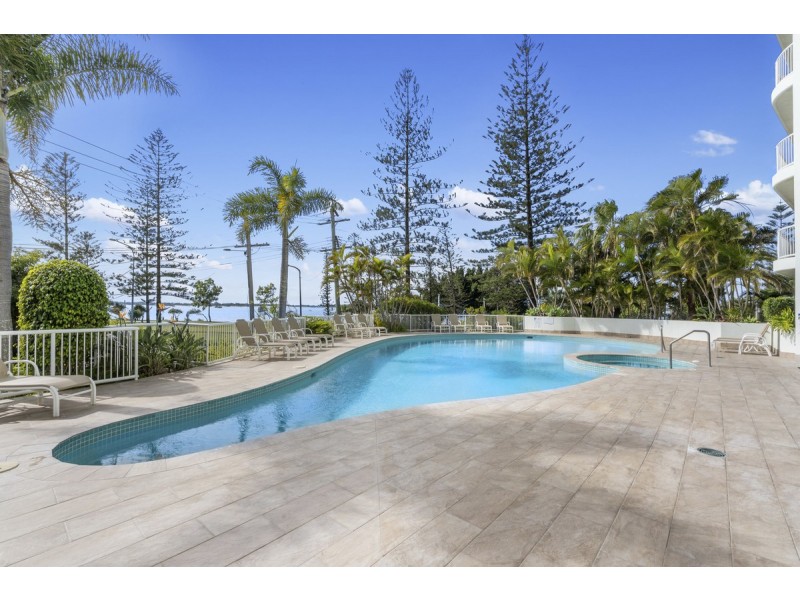 1110/182 Marine Parade, Labrador QLD 4215