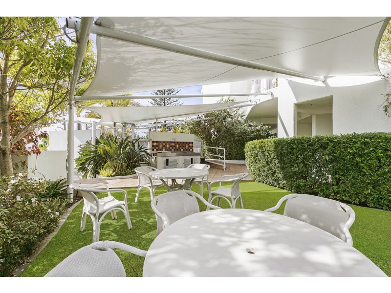 1110/182 Marine Parade, Labrador QLD 4215