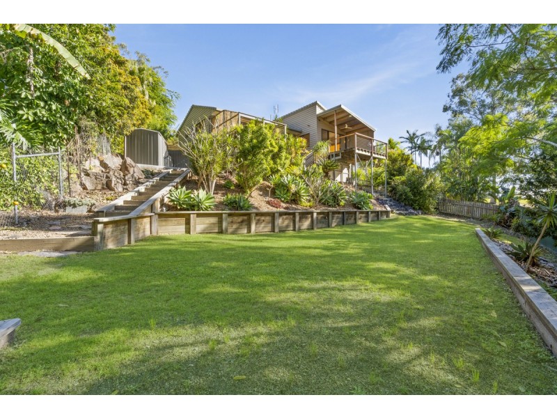 21 Lytham Court, Highland Park QLD 4211