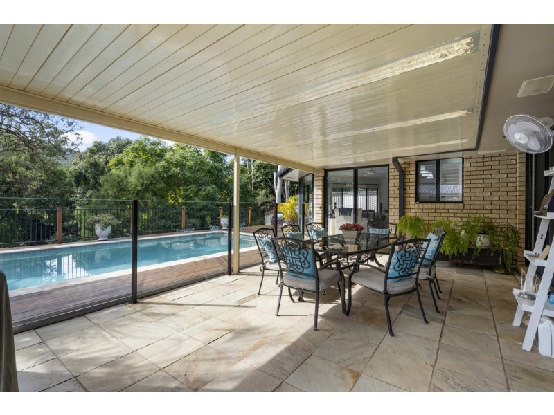 8 Riverbend Drive, Canungra QLD 4275