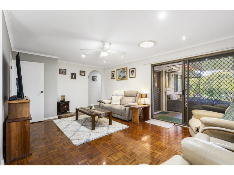 13 Aberdeen Court, Highland Park QLD 4211