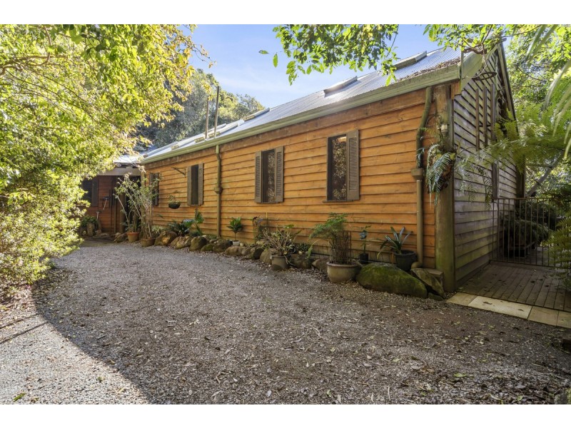 369 Lyrebird Ridge Road, Springbrook QLD 4213