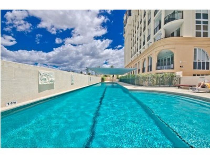 2043/3029 The Boulevard Emerald Lakes, Carrara QLD 4211