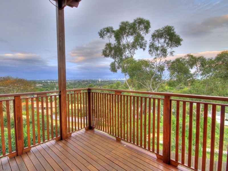 38 Convery Crescent, Highland Park QLD 4211