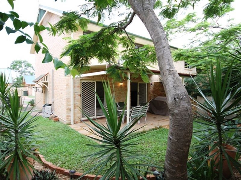 3/151 Pappas Way, Carrara QLD 4211