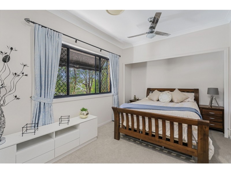 55 Armstrong Way, Highland Park QLD 4211