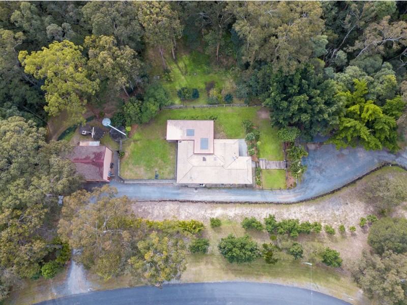 6 Chesterton Road, Guanaba QLD 4210