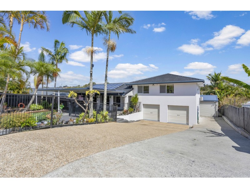 7 Aberdeen Court, Highland Park QLD 4211