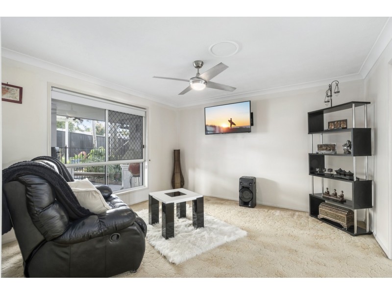 7 Aberdeen Court, Highland Park QLD 4211