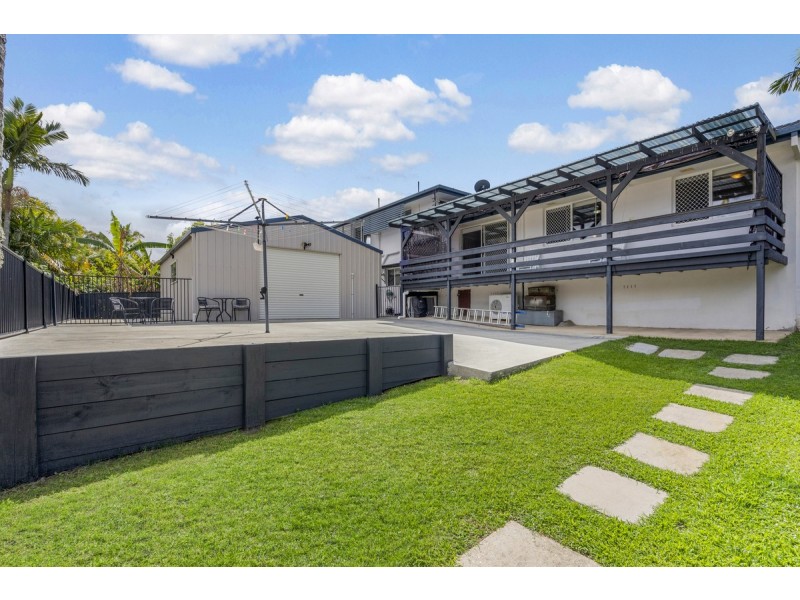 7 Aberdeen Court, Highland Park QLD 4211