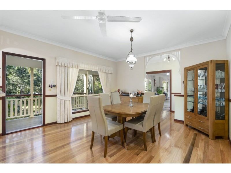27 Tunbridge Drive, Nerang QLD 4211