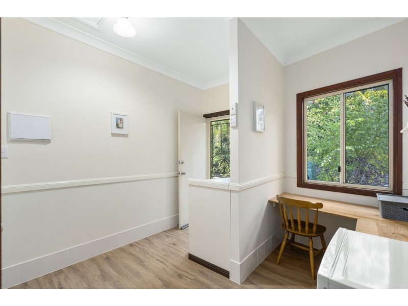 27 Tunbridge Drive, Nerang QLD 4211