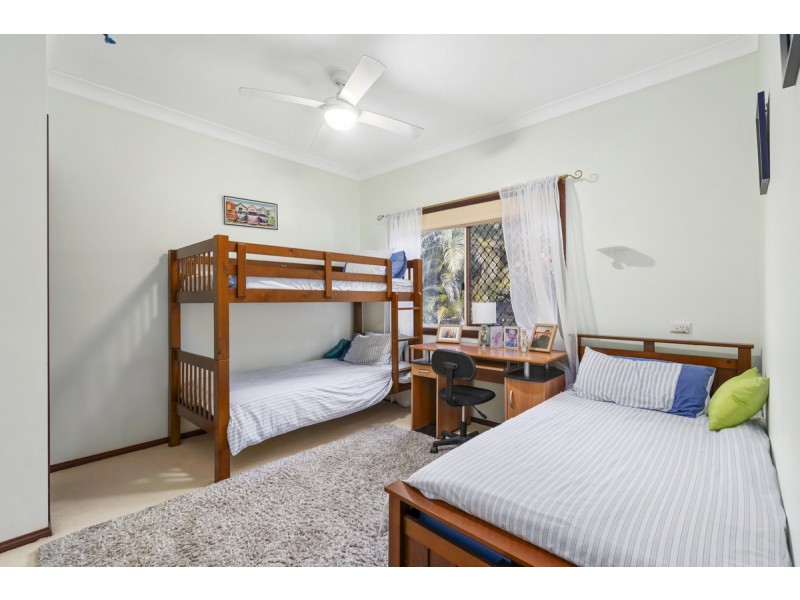 27 Tunbridge Drive, Nerang QLD 4211