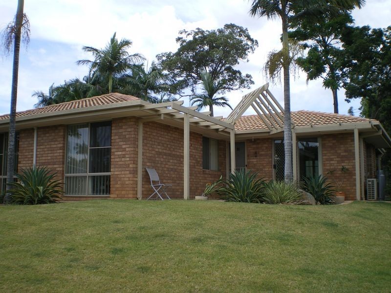 16 Ealing Court, Nerang QLD 4211