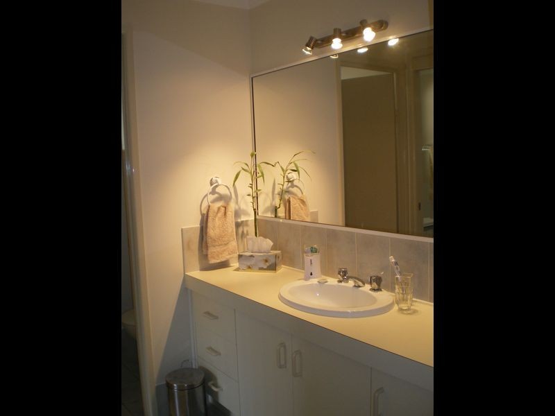 16 Ealing Court, Nerang QLD 4211