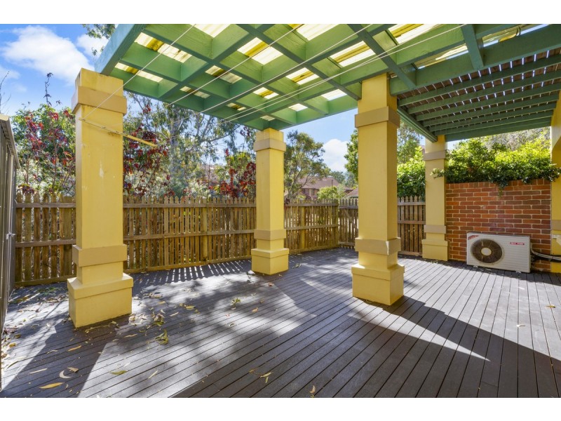 218/125 Hansford Road, Coombabah QLD 4216