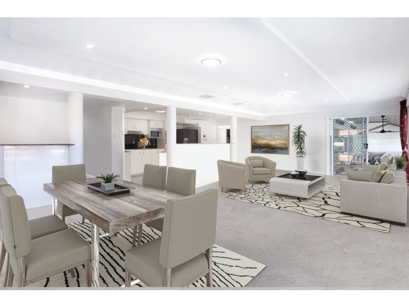 11 Folkstone Place, Runaway Bay QLD 4216