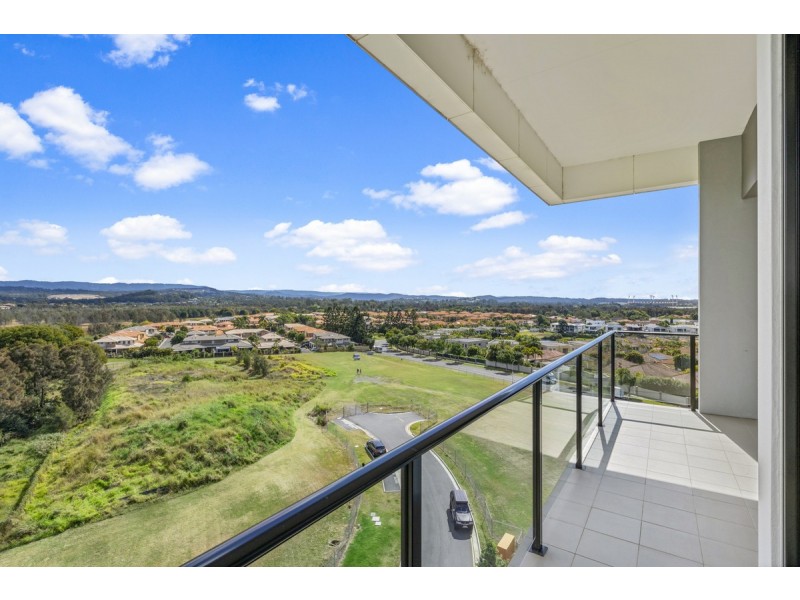 709/112 Palm Meadows Drive, Carrara QLD 4211