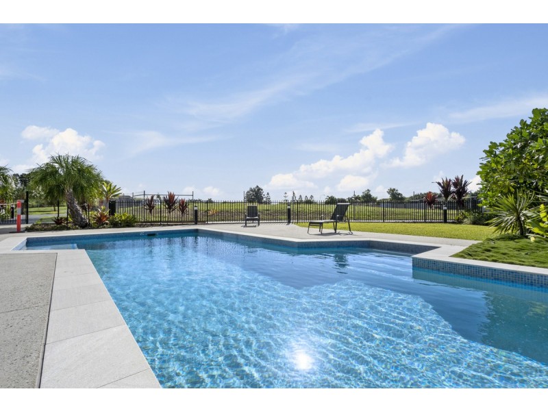 709/112 Palm Meadows Drive, Carrara QLD 4211