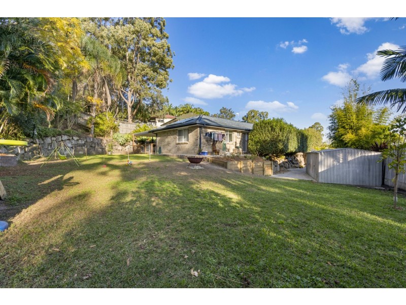 14 Stanhope Court, Worongary QLD 4213